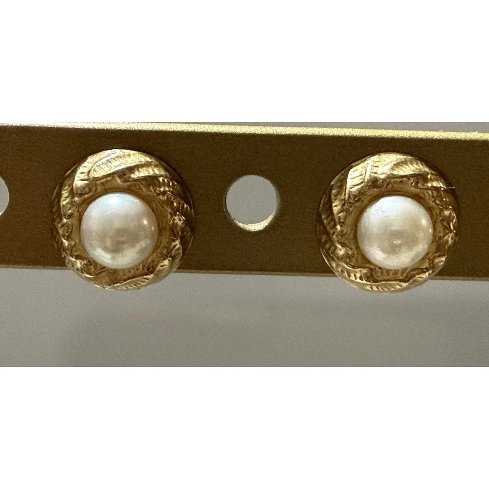 14k Gold Round Natural Pearl Stud Earrings Marked Pierced No Backs